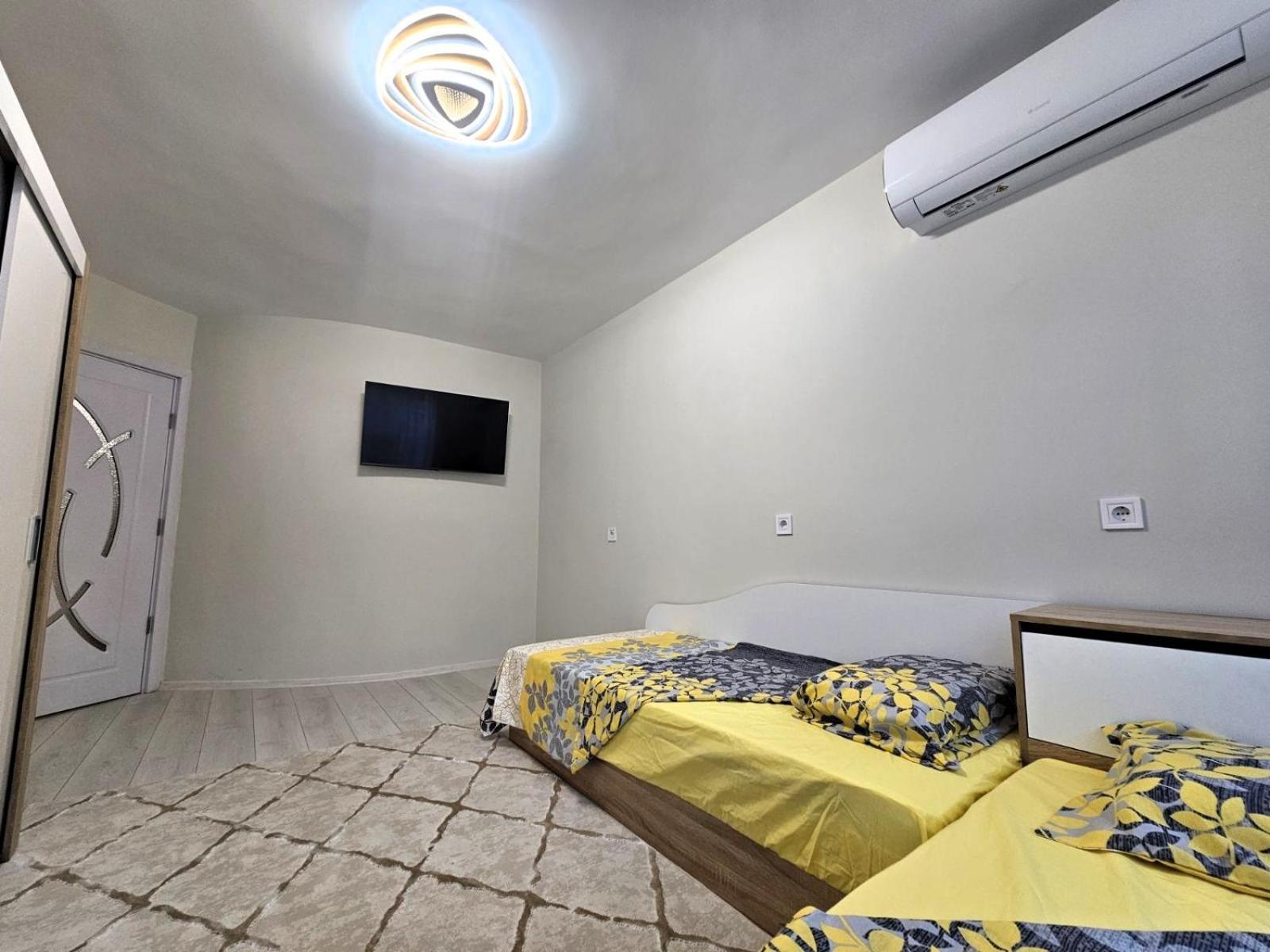 Apartment Bohemi With Free Parking Burgas City Exterior foto